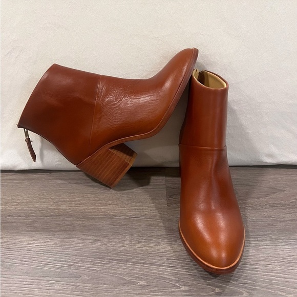 NISOLO Dari Leather Heeled Back Zip Boots in Color “Brandy” Size 8.5 - Picture 2 of 13